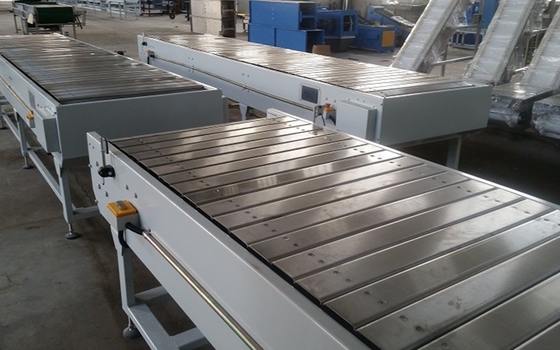 Plate Chain Conveyor Production Line For Motorcycles Automobile Heavy Parts Transportation
